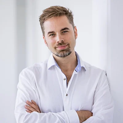 Dr. med. Mario Domeyer